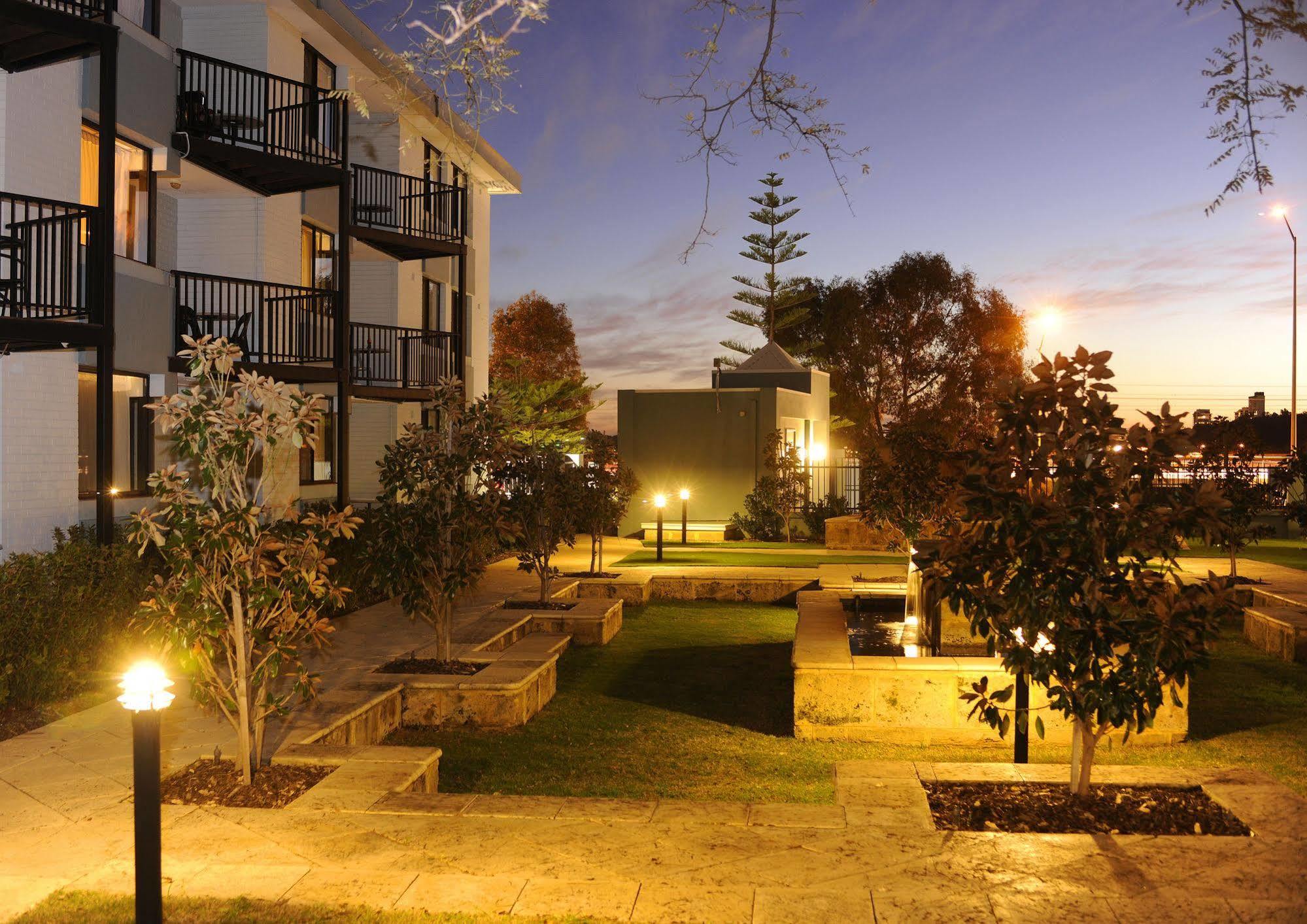 Lodestar Waterside Apartments Perth Eksteriør bilde