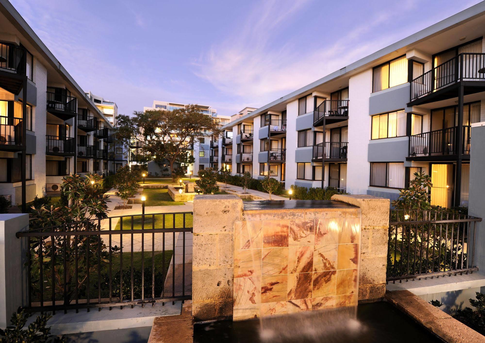 Lodestar Waterside Apartments Perth Eksteriør bilde
