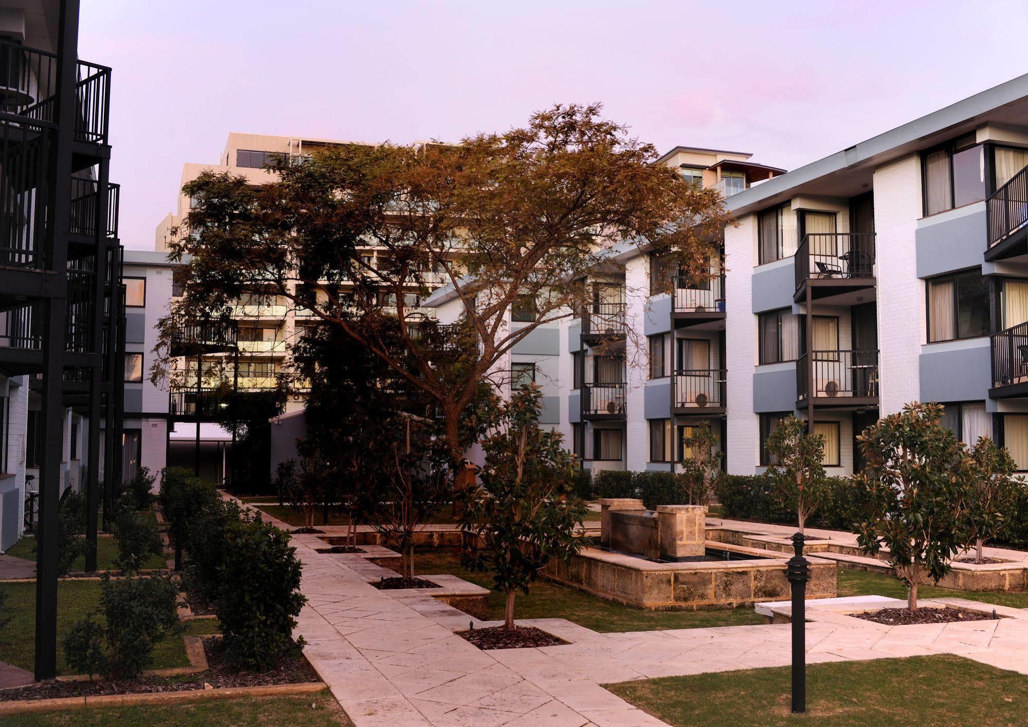 Lodestar Waterside Apartments Perth Eksteriør bilde