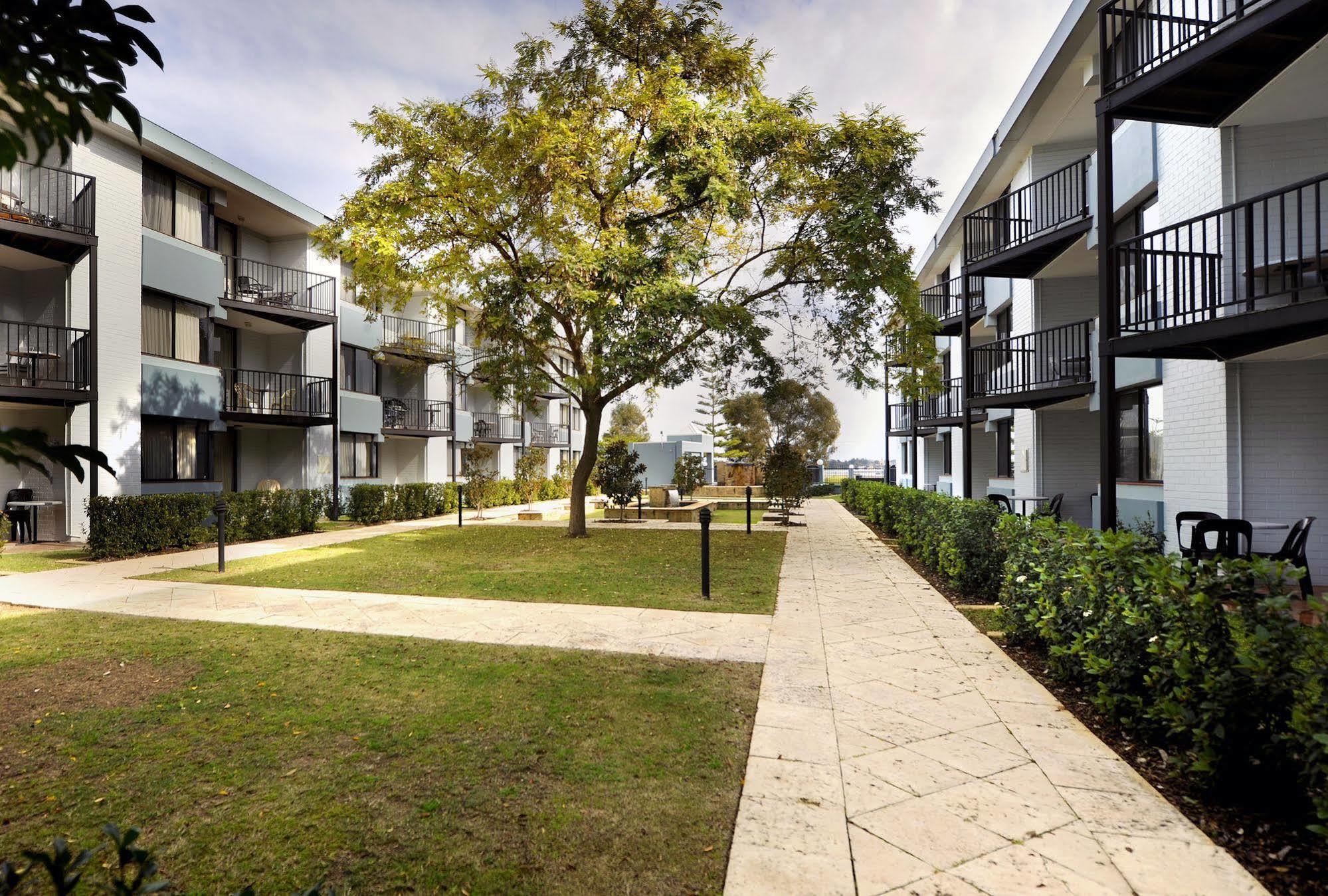 Lodestar Waterside Apartments Perth Eksteriør bilde